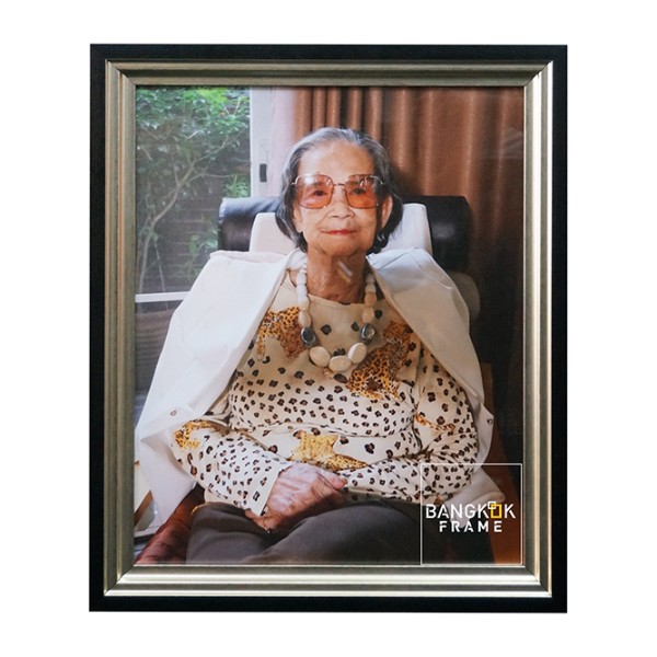 กรอบรูปภาพคนใส่กรอบ